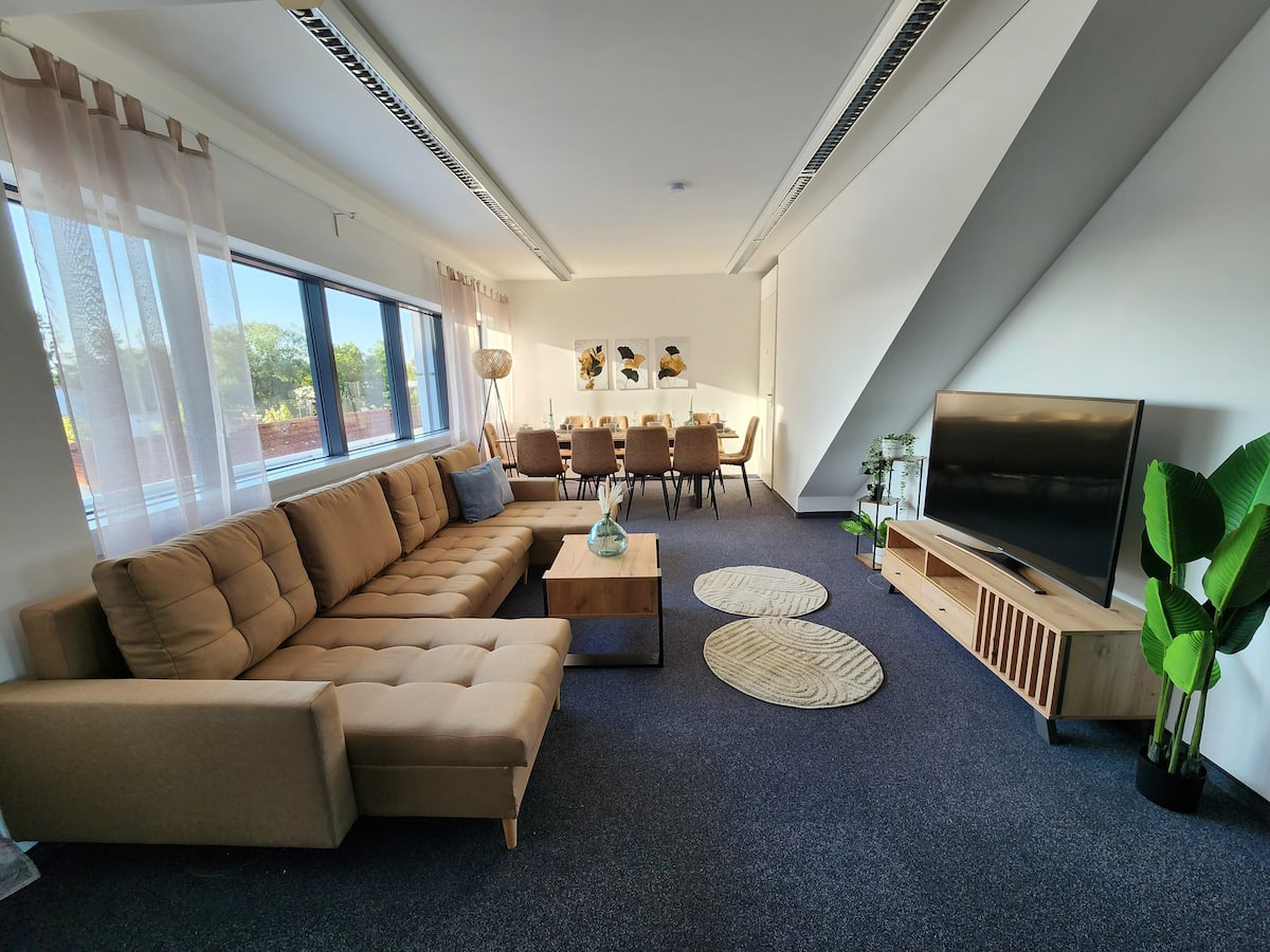 Wohnbereich von Lianbnb 1 nahe München